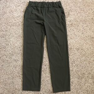 Vuori Miles Ankle Pant 26" Women’s Small Gray Chia